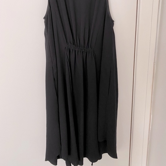 Wilfred dress with tie back and pockets - Picture 2 of 7